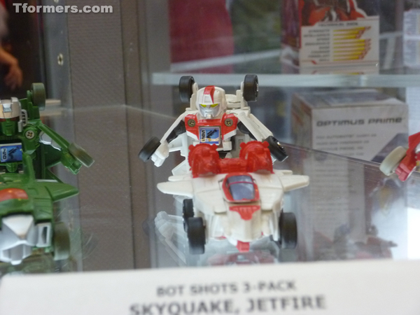 Bot Shots Skyquake Jetfire Powerglide Three Glide  (9 of 134)